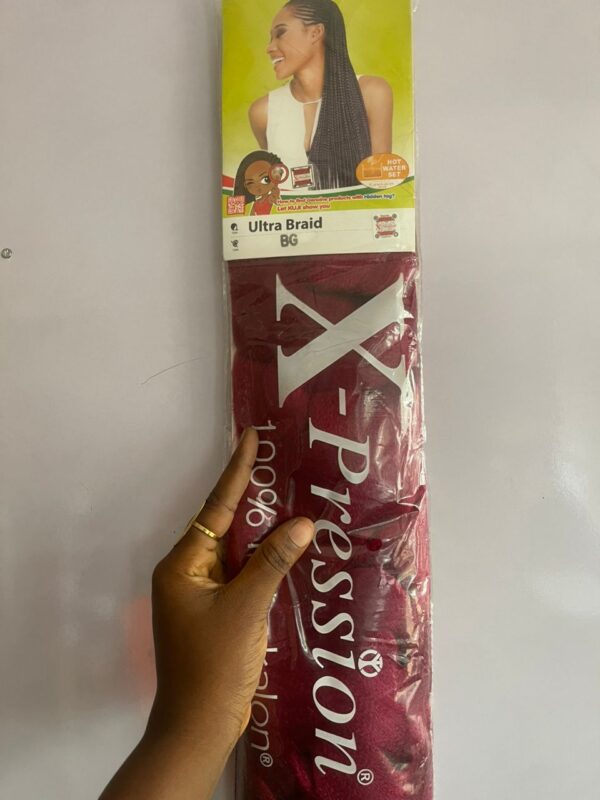 Xpression ultra braid Color BG