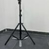 Medium size wig tripod